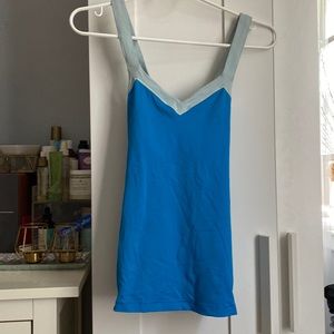 Lululemon Athletica top. Used but in good condition. No tags ( it was itching).